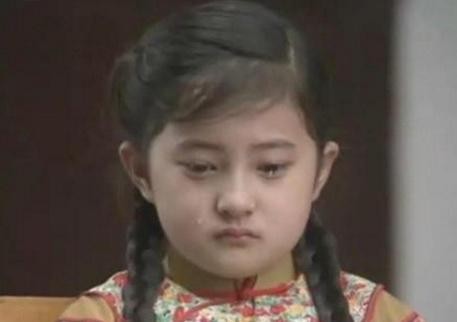 “国民闺女”金铭，9岁红遍全国、18岁考上北大，如今怎么样了？