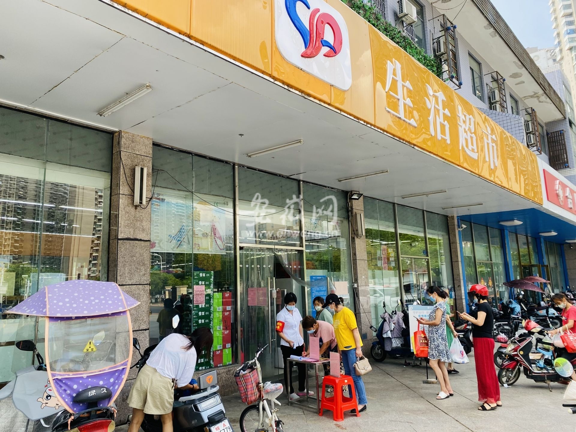 全面实行“二码”联查首日,记者实地探访合肥多处场所执行情况