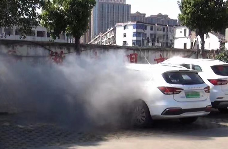 合肥街头，一车突发自燃！这个提醒一定要看