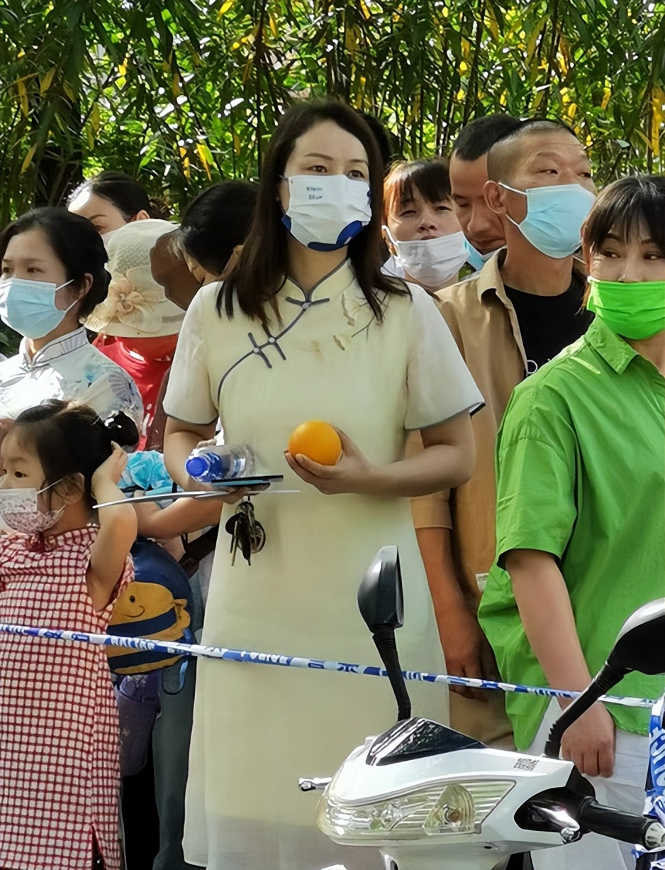 刚刚!就在合肥高考考场外